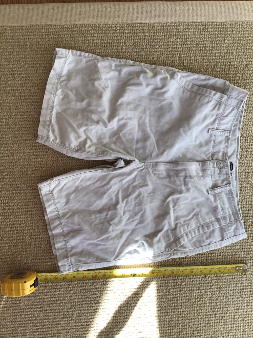 Old Navy Light Gray Men's Flat Front Chino Shorts